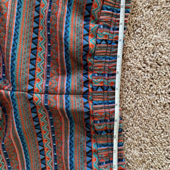 Patterned Shorts - Picture 6 of 7